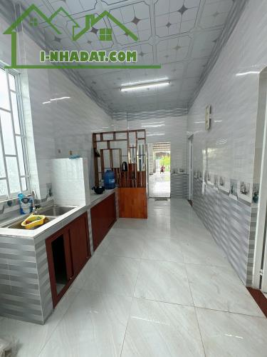 Bán nhà 2 mặt tiền Mỹ Thạnh An,TP Bến Tre 210m2 có 70m2 thổ cư - 3