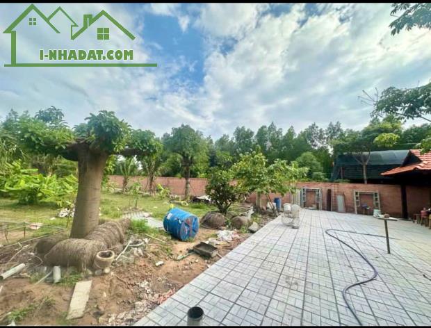 Cần bán khu vườn nghĩ dưỡng 💵💵 giá: 3.TỶ.2 DT: 1.127m2 (hơn 1.Xào) sổ hồng