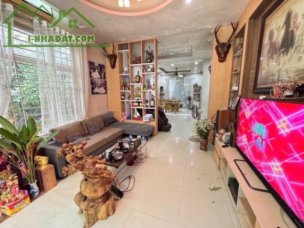 BÁN NHÀ KIM MÃ - DT 222M2 x 5T - MT 8M - 60 TỶ - CÁCH PHỐ 20 - 3 MẶT THOÁNG - KD NHỎ