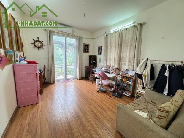 BÁN NHÀ KIM MÃ - DT 222M2 x 5T - MT 8M - 60 TỶ - CÁCH PHỐ 20 - 3 MẶT THOÁNG - KD NHỎ - 3