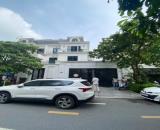Cho thuê BT Roman Plaza 185m x 4T view công viên 0903409888