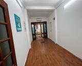 Cho thuê nhà ngõ Chùa Bộc-Đống Đa- dt 30m2*4 tầng-Giá 13 triệu