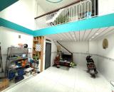 BÁN NHÀ MẶT TIỀN NGAY CHỢ ĐỨC HOÀ, 310M2 NGANG 4.5M