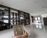 Bán vài nhà mặt tiền đường Nguyễn Hữu Tiến, 90m² 13 tỷ; 101m2 13,9 tỷ