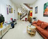 Bán nhà Huỳnh Văn Bánh Phú Nhuận, Phường 14, 76.8m² (4m x 19m) 3 Tầng - Giá 13 tỷ TL