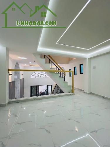 SÁT HẺM XE HƠI ĐOÀN THỊ ĐIỂM KHU PHAN XÍCH LONG 4 TẦNG, NGANG 3.8M, 3PN, Ở NGAY CHỈ 7.2 TỶ - 4