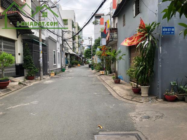 * Tân Phú. Hẻm Phú thọ hoà,  2 tầng, 4x15, 6.x tỏi. - 5