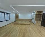 Cho thuê nhà ngõ Thái Hà, ô tô, kinh doanh, thang máy, 40m2, 6 tầng