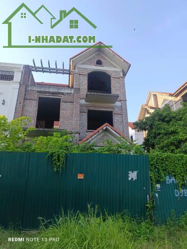 Bán Biệt Thự KĐTM Phú Lương Hà Đông Nội Thất Vip Vỉa Hè Rộng 200m², 240m2 Giá Nhỉnh 40 tỷ - 2