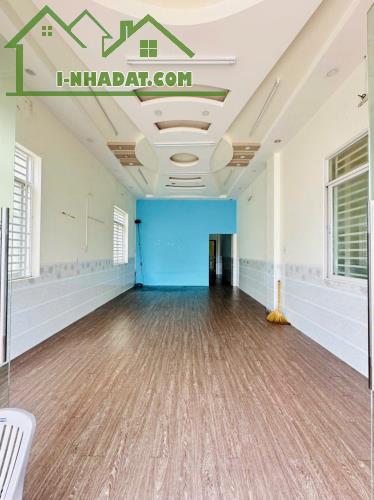 Cho thuê nhà mặt tiền mậu thân gần siêu thị lotte cần thơ giá 30 triệu