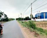Bán đất  mặt tiền TL 823, 2000m2 SKC, xã Hòa Khánh Tây, Đức Hòa, Long An. Giá bán 15 tỷ