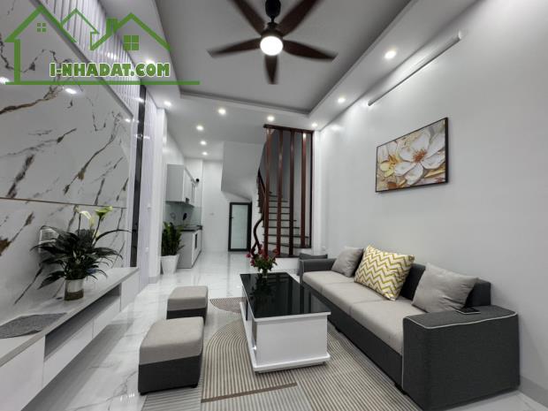 BÁN NHÀ NGÕ 205 XUÂN ĐỈNH- SÁT CÔNG VIÊN HOÀ BÌNH- Ô TÔ ĐẾN CỔNG- 5 TẦNG- 7.5 TỶ