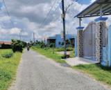 Bán 2 nền thổ MT liên ấp 2-4 (nhựa 4M) dt 123m2 tại Long Sơn, Cần Đước, giá 900tr /nền