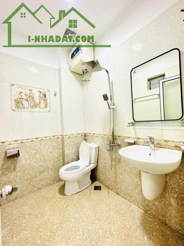 Bán tòa CHDV Cầu Giấy, Quận Cầu Giấy, Lô góc ,cho thuê 150tr/ th, DT 250m, 5 tầng, 37 tỷ. - 1