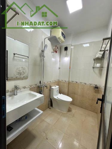 BÁN NHÀ MAI DỊCH HIẾM CÓ - DT 55M - XÂY MỚI 5 TẦNG - LÔ GÓC 2 THOÁNG - GIÁ 11.8 TỶ - 4