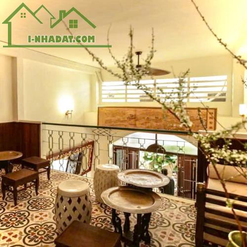 28 Triệu: thuê nguyên căn Quận 1- ĐIỆN BIÊN PHỦ CMT8- cao 5 tầng thông suốt có Lửng. VŨ - 2