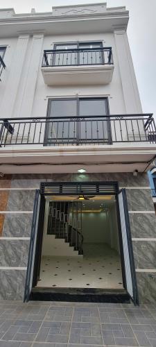 Bán nhà cạnh trường Mầm Non xã Đồng Tháp, Đan Phượng. 43m2 xây 4 tầng 4 phòng ngủ hiện đại