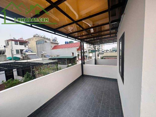 bán nhà Nguyễn Sơn- bệnh viện Tâm Anh, 6 tầng thang máy, gara, nở hậu, full nội thất - 4