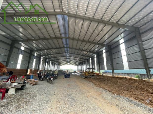 Cho Thuê 4.200m2 – 12.000m2 Nhà Xưởng Mới Tân Uyên Bình Dương Giấy Tờ Đầy Đủ - 1