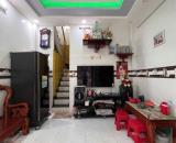 Bán nhà Trần Khắc Chân, Phú Nhuận, 22.7m² (5.6m x 6m), 4 tầng, 3 phòng - Giá 4.45 tỷ TL