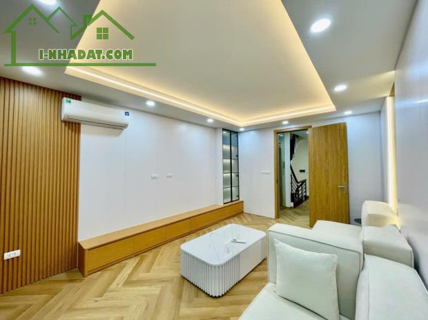 Bán nhà đẹp Đình Thôn 60m2 x 4T, lô góc, thang máy, kinh doanh, nội thất ở ngay nhỉnh 16tỷ