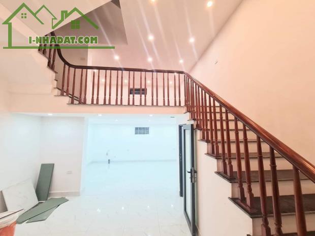 Cho thuê phòng ngõ 28 Trương Định, Ngã tư Trương Định, Bạch Mai, Đại La, Minh Khai