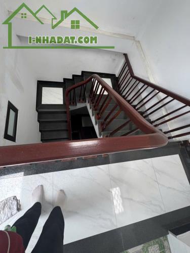 BÁN GẤP CĂN NHÀ ĐƯỜNG NGUYỄN KHANG 36/44M XÂY 5 TẦNG GIÁ 6.95 TỶ CÁCH PHỐ 30M - 3