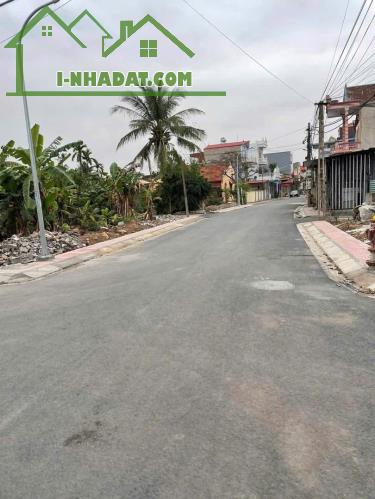 Bán lô đất tại chung cư Cách Thượng 303M GIÁ CHỈ 14,5 tr/m LH 0979087664