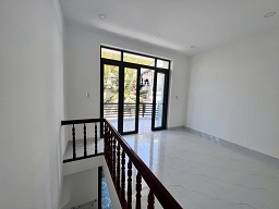 Đường oto né nhau Gần biển..gần tháp bà ponaga -Tp biển Nha Trang..hẻm oto Ngô Đến-Vĩnh - 3