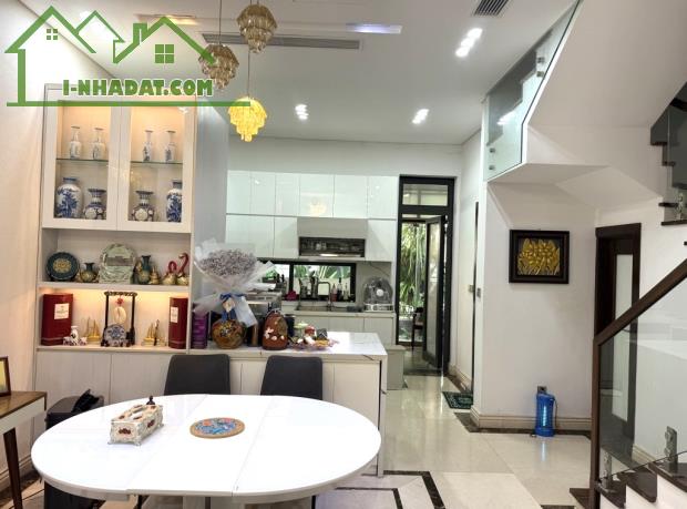 ĐỊNH DANH- VIP - BÁN BIỆT THỰ LIỀN KỀ STARLAKE - 132M2 - 4 TẦNG THANG MÁY - 6M MT - 105 TỶ - 4