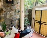 Cho thuê nhà 4 tầng Hào Nam, Đống Đa. Giá: 17tr/ tháng. LH: 0327536893