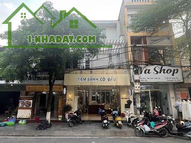 Bán nhanh Nhà 3 tầng - Mặt Tiền khủng 5,85m tại 42 phố SOI TIỀN - phường Cốc Lếu - Thành - 3
