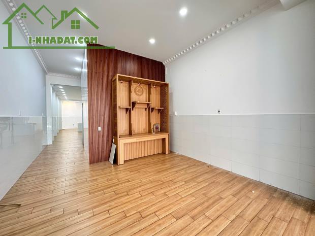 BÁN HOẶC CHO THUÊ CHO THUÊ NHÀ PHƯỜNG 4,TP BẾN TRE CŨ(Nay là P.An Hội,Vĩnh Long) - 4