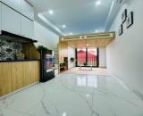 Bán toà CCMN Thanh Xuân, thang máy, pccc đầy đủ 75m2*7T, 18pkk, DT 100tr/tháng giá 19 tỷ!