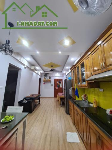 Bán căn CC khu AD Đặng Xá, nhà mới sửa sang rất đẹp. LH: 0379483926