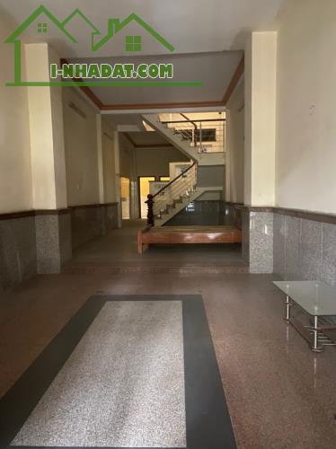 Bán nhà MT Trung Mỹ Tây 2A 3 lầu 4x23 chỉ 8 tỷ Trung Mỹ Tây Quận 12