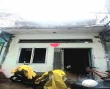 Bán nhà HXH nhỏ hạ cháo 1 tỷ,Trần Nhân Tôn, P9, Q5, 50m2, 2 tầng, giá rẻ.