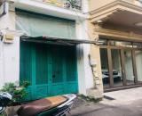 Bán nhà tại 32 Huyền Quang, Phường Tân Định, Quận 1, HCM.