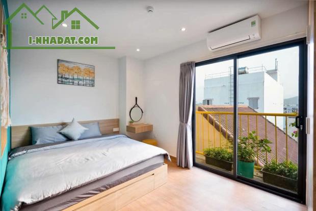 Bán gấp tòa căn hộ Cao Cấp 4 Tầng xịn sò ở Trung Tâm Đà Nẵng, Mặt Tiền Đường Hàn Thuyên.