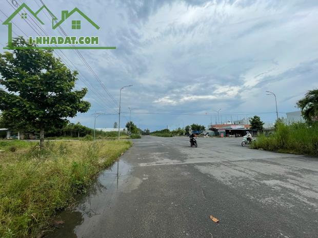 🍓🍓BÁN NỀN TRỤC CHÍNH A1 - KDC TÂN PHÚ, Q. CÁI RĂNG, TP CẦN THƠ. NỀN SỐ 63 - 1