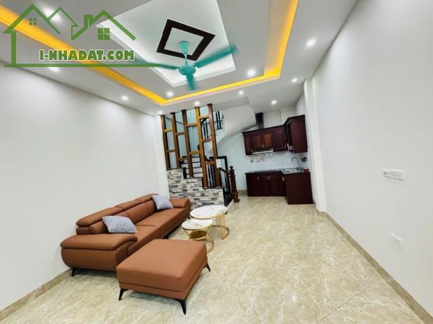 😍 TRẦN CUNG - NHÀ ĐẸP - 2 THOÁNG - SỔ VUÔNG - MẶT TIỀN 4M - 5 TẦNG - HƠN 7 TỶ