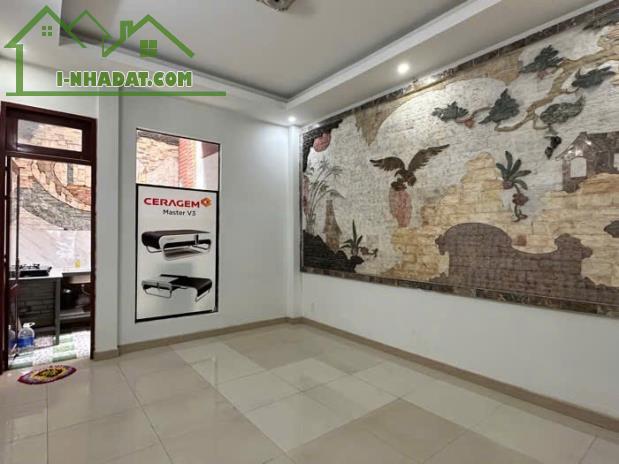 Nhỉnh 12 tỷ sở hữu MTKD sầm uất Nguyễn Văn Quá 100m2 ngang 4.1m 4 lầu gần chợ Cây Sộp. - 3