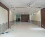 Cho thuê nhà mặt đường 351 gần ngã 4 Quán Toan , Hồng Bàng . Phù hợp làm Văn Phòng , kinh