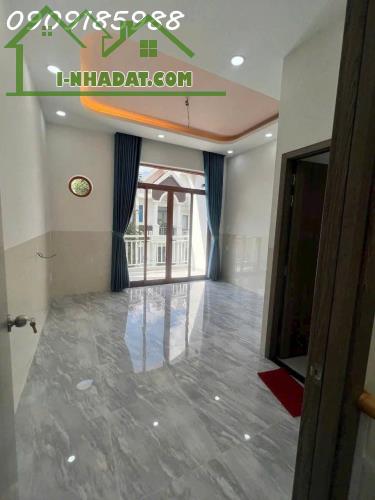 Cho thuê phòng WC riêng, Máy lạnh Inverter, Nước nóng chợ Long Trường - 4