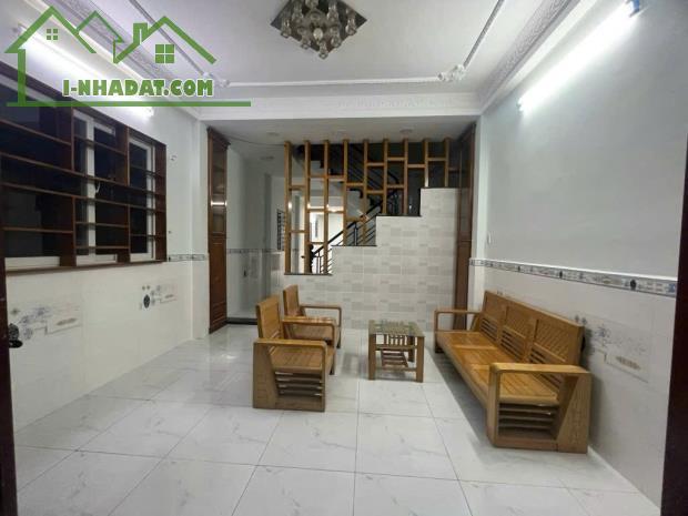 NHÀ ĐẸP NGUYỄN VĂN KHỐI GV - GẦN CV LÀNG HOA & QUANG TRUNG - HẺM XE HƠI - 87M²(4,3×19)