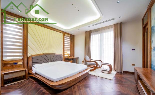 Biệt thự Geleximco Lê Trọng Tấn gần siêu thị AEON Mall 200m2 chỉ 29.x tỷ. LH 0989626116 - 2