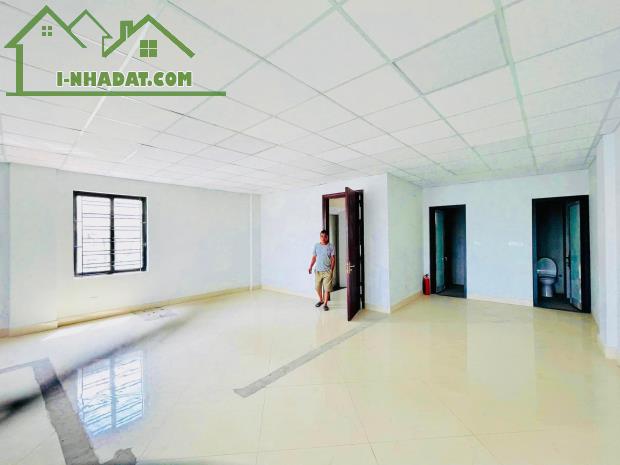 TÒA NHÀ, MẶT ĐƯỜNG, NGUYỄN VĂN CỪ, LONG BIÊN-VỈA HÈ-KD-Ô TÔ:150M X8T, MT 15M, GIÁ 99 TỶ. - 4