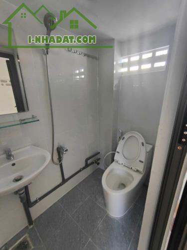 Cho thuê nhà nguyên căn mặt tiền kinh doanh đường Sinh Trung,Nha Trang ngay chợ đầmgiá16tr - 4