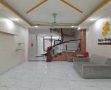 Cho Thuê Nhà Phân Lô Đẹp Xuân La, Tây Hồ: 60m2 x 4T, 15 tr/th, Ô Tô Vào, Ở, KD, VP