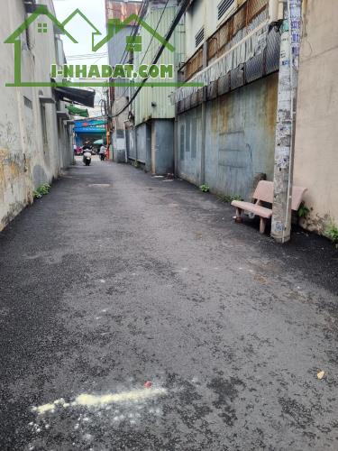 Hxh ngủ trong nhà sát mặt tiền ngang 9.5m nở hậu CN 202m2 trệt lầu giá tốt - 4